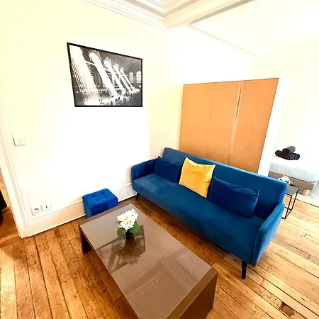 Appartement Tour Eiffel Chapu Parijs