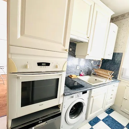 Tour Eiffel Chapu Apartment Paris
