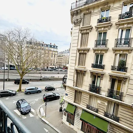 Tour Eiffel Chapu Apartment