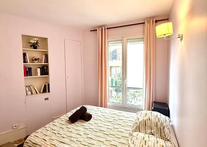 Tour Eiffel Chapu פריז